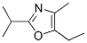 (9ci)-5-һ-4-׻-2-(1-׻һ)-fṹʽ_102586-54-9ṹʽ